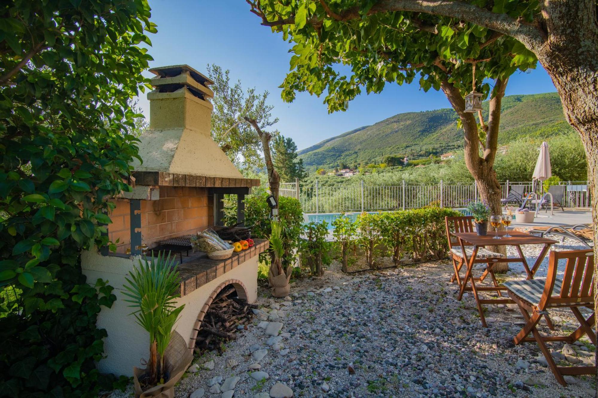 Villa Vrisi Fagias Exterior photo