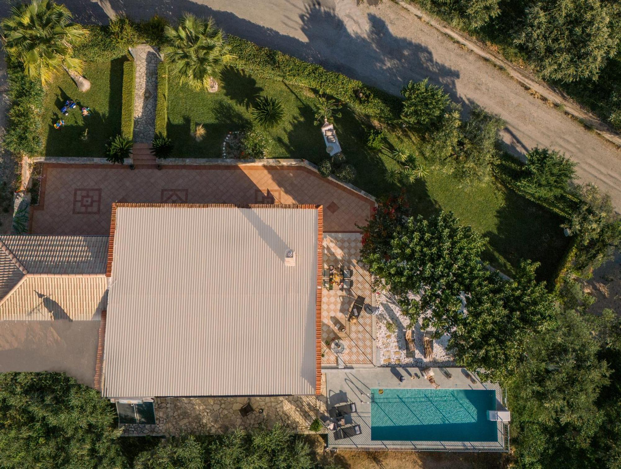 Villa Vrisi Fagias Exterior photo